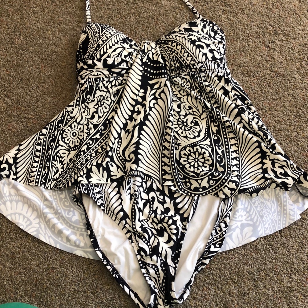 New black white La Blanca 1 pc swimsuit 4